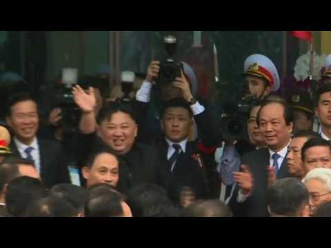 Kim's train leaves Vietnam