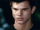 Twilight - Chapitre 3 : hésitation - Extrait 9 - VO - (2010)