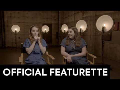 BOOKSMART - &quot;BECOMING BEST FRIENDS&quot; Featurette [HD] Beanie Feldstein, Kaitlyn Dever