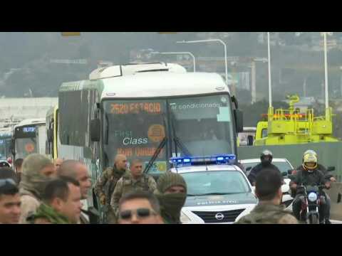 Police on the scene of Brazil bus hijacking in Rio de Janeiro