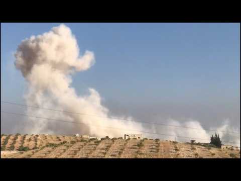 Syria resumes Idlib air strikes after scrapping ceasefire
