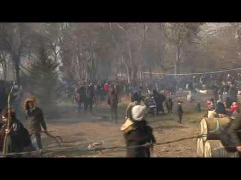 Turkey: Tear gas fired to push migrants away from Greece border