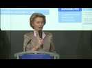 EU chief to visit Greek border over migrant crisis (von der Leyen)