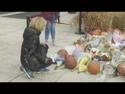 Kobe Bryant fans pay tribute at NBA star's former high school in Pennsylvania