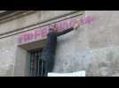 Women sloganeer against femicides in front of Mexico's National Palace