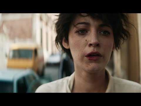 The Rhythm Section (2020) - Car Chase - Paramount Pictures