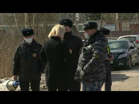 Navalny's doctor arrives at prison where Kremlin critic is on hunger strike