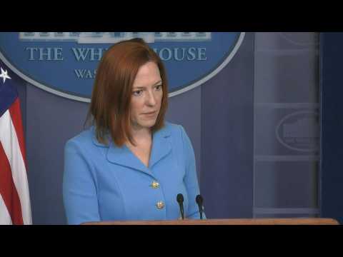 White House says 'concerned' by N.Ireland unrest