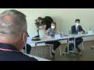 French minister meets with union groups at Smart factory