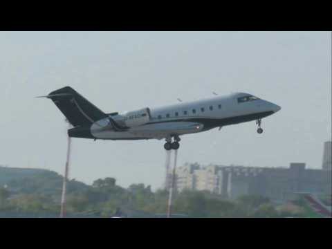 Plane carrying ill Russian opposition leader departs for Germany