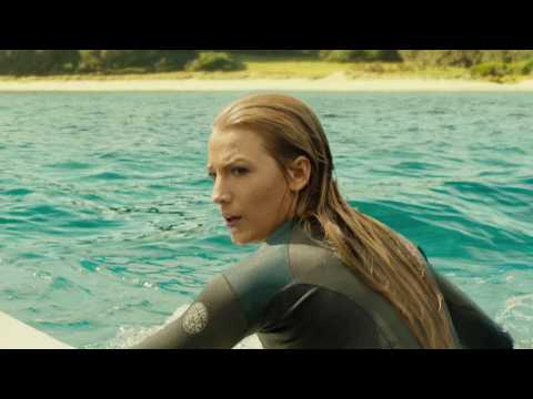 Instinct de survie - The Shallows - Extrait 3 - VO - (2016)