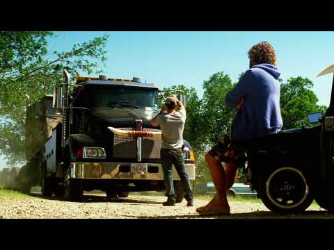 Transformers : l'âge de l'extinction - Extrait 1 - VO - (2014)