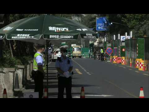 Police on guard near US consulate in Chengdu