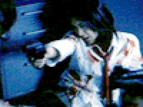 Battle Royale - Extrait 4 - VO - (2000)