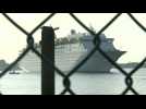 Boat carrying evacuees from Bahamas arrives in Florida