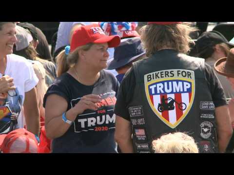 Hundreds of Trump supporters gather in Florida ahead of campaign rally