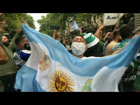 Truckers union members gather in Buenos Aires to show support for government