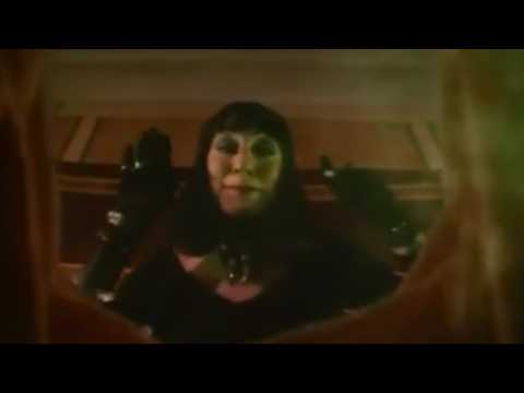 Les Sorcières - Bande annonce 4 - VO - (1990)