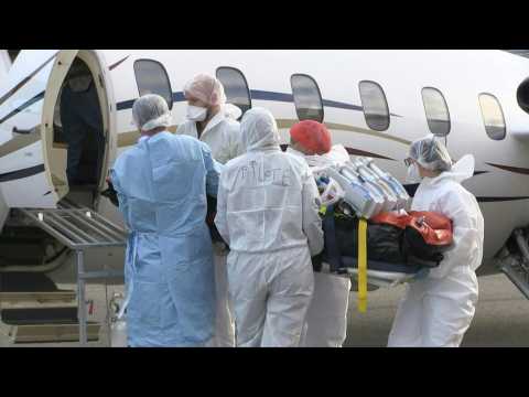 Covid-19: Lyon patients transferred to western France