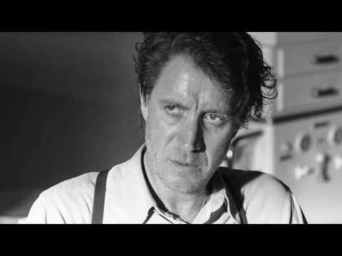 Last Call - Bande annonce 1 - VO - (2017)