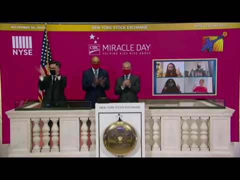 NYSE closing bell: Dow wraps best month since 1987 despite weak session