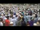 Thousands gather in Bangladesh for anti-France protest