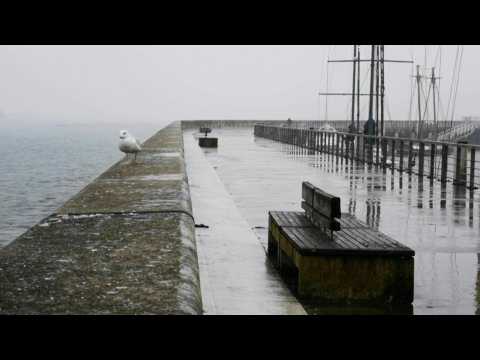 Snow falls on Brittany as France raises alert level