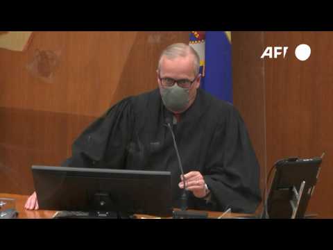 US: Judge delays jury selection at Derek Chauvin trial