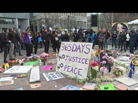 Louisville: Protesters mark one year since Breonna Taylor's killing by police