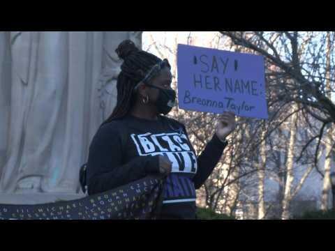 New Yorkers honor Breonna Taylor one year after her killing by police