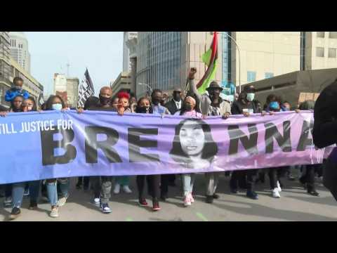 March for Breonna Taylor begins in Louisville, marking anniversay of police killing
