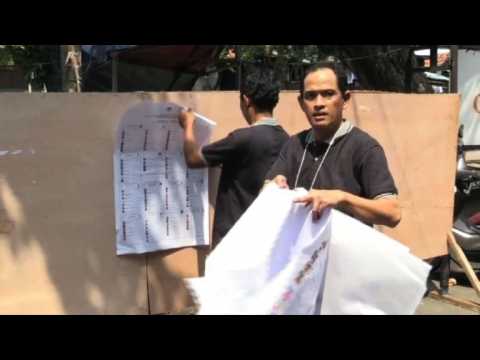 Polls close in Indonesia's giant one-day election