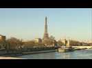 Coronavirus: Paris streets still deserted a week into confinement