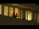 Coronavirus: Parisians cheer for health workers during lockdown