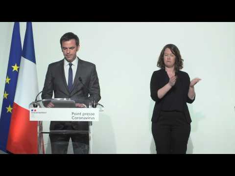 Coronavirus: France reports record toll of 833 new deaths, including 605 in hospitals
