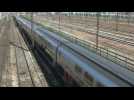 Coronavirus: First train evacuating patients to Brittany departs from Paris