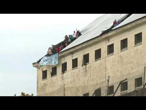 Argentina: inmates protest asking for measures after COVID-19 case confirmed