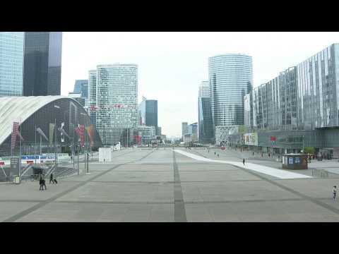 Coronavirus: Paris business district deserted after French lockdown