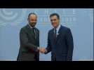 Pedro Sanchez welcomes heads of state at the COP25