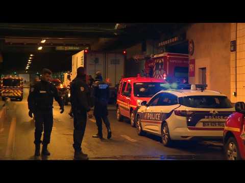 Emergency services at scene after police shoot man dead in Paris business district