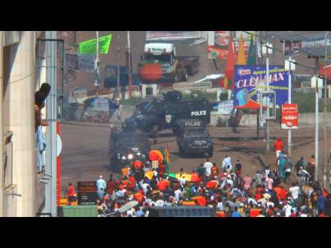 Protesters wounded in violent clashes with Guinea security forces