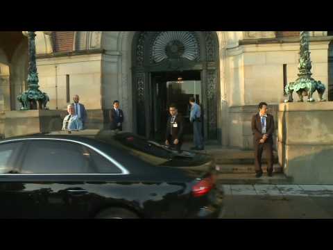 Aung San Suu Kyi arrives at ICJ for Rohingya genocide case