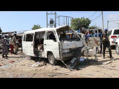 Car bomb leaves over 20 dead in Mogadishu
