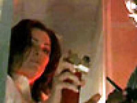 Des serpents dans l'avion - Extrait 12 - VO - (2006)