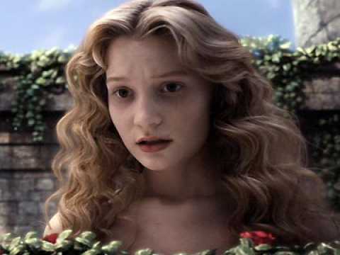 Alice au Pays des Merveilles - Extrait 12 - VO - (2010)