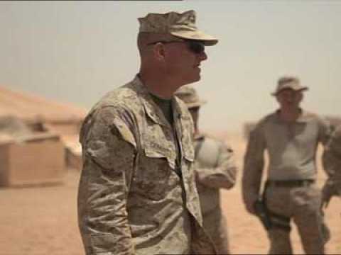 Hell and Back Again - Extrait 5 - VO - (2011)