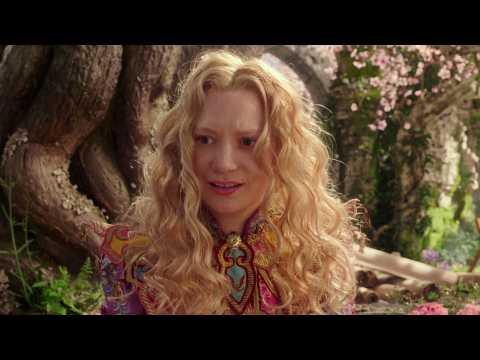 Alice de l'autre côté du miroir - Extrait 2 - VO - (2016)