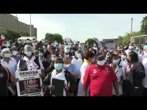 Health workers protest in Cape Town over protective gear, transport amid virus