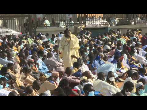 Senegal: worshippers gather for Eid prayers in Dakar