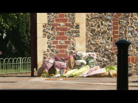 Tribute paid to the three victims of Reading attack in flower laying ceremony